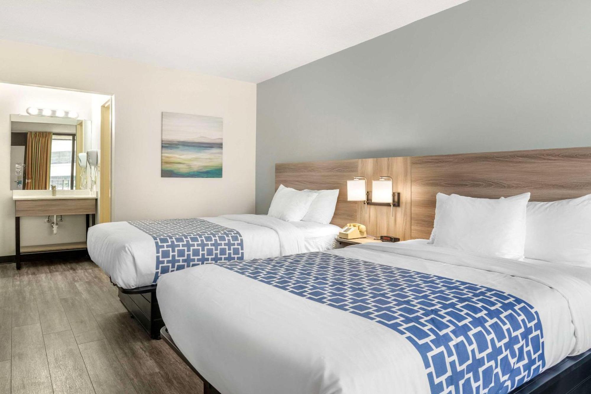 Suburban Studios Tysons Corner Вена Экстерьер фото