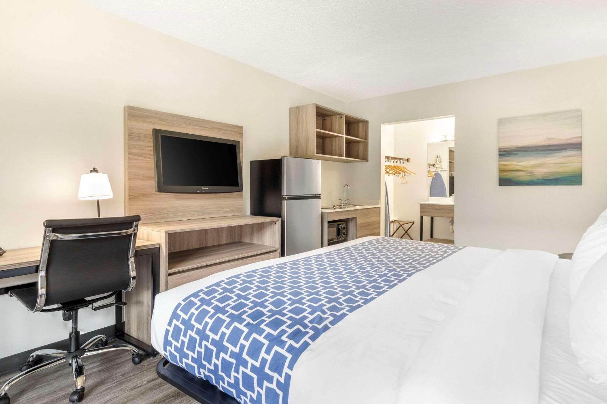 Suburban Studios Tysons Corner Вена Экстерьер фото